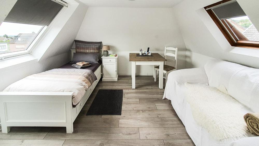 Friendly Home - Klinkerhof Bornheim  Luaran gambar